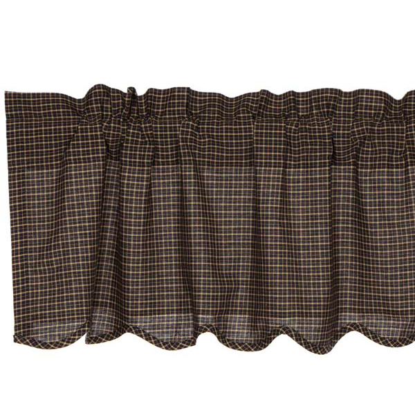 Kettle Grove Plaid Scalloped Valance 16x72